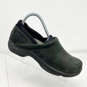 Dansko Kelsey Black Dark Green Suede Professional Clogs Size 39